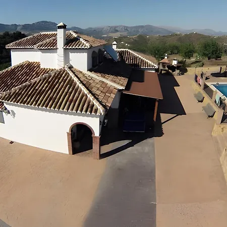 Mansion Piedras Blancas Country house Colmenar